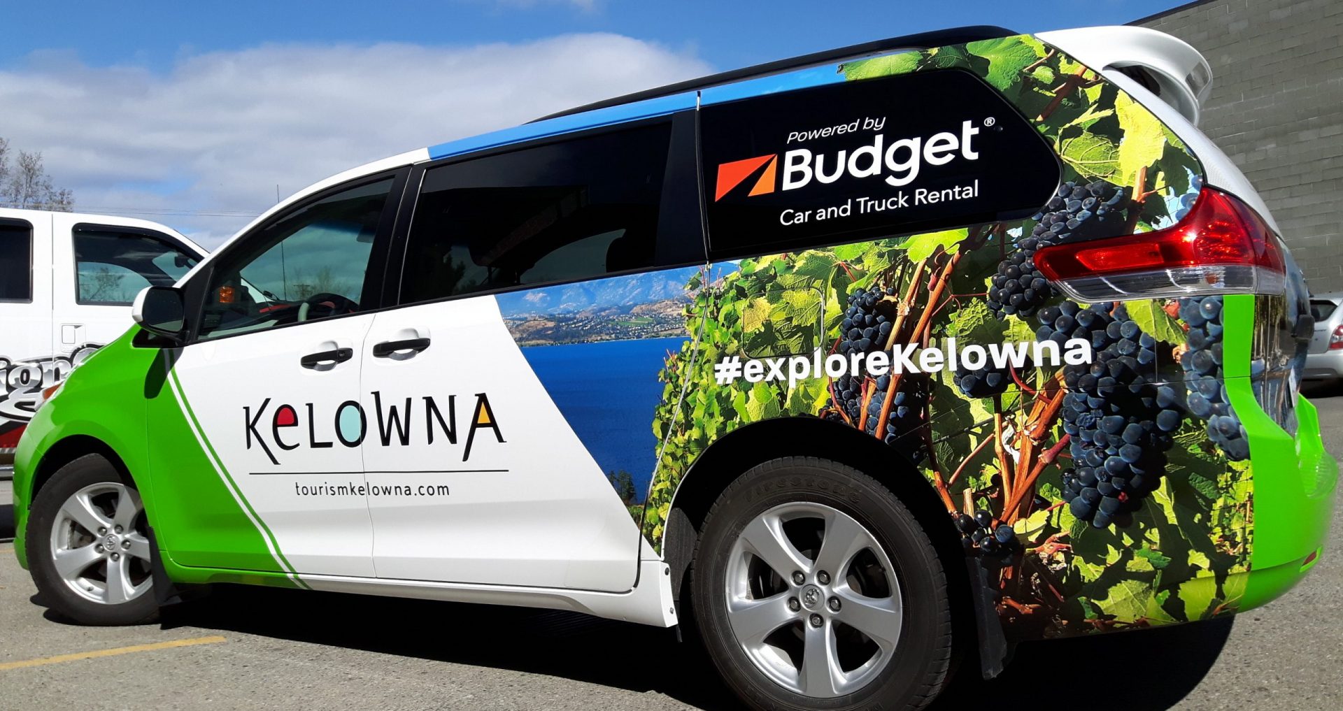 Kelowna Tourism Car 2018 scaled