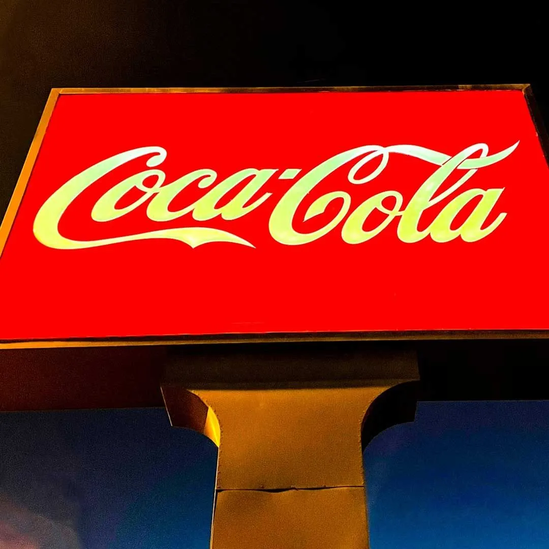 channel lit led signs in kelowna